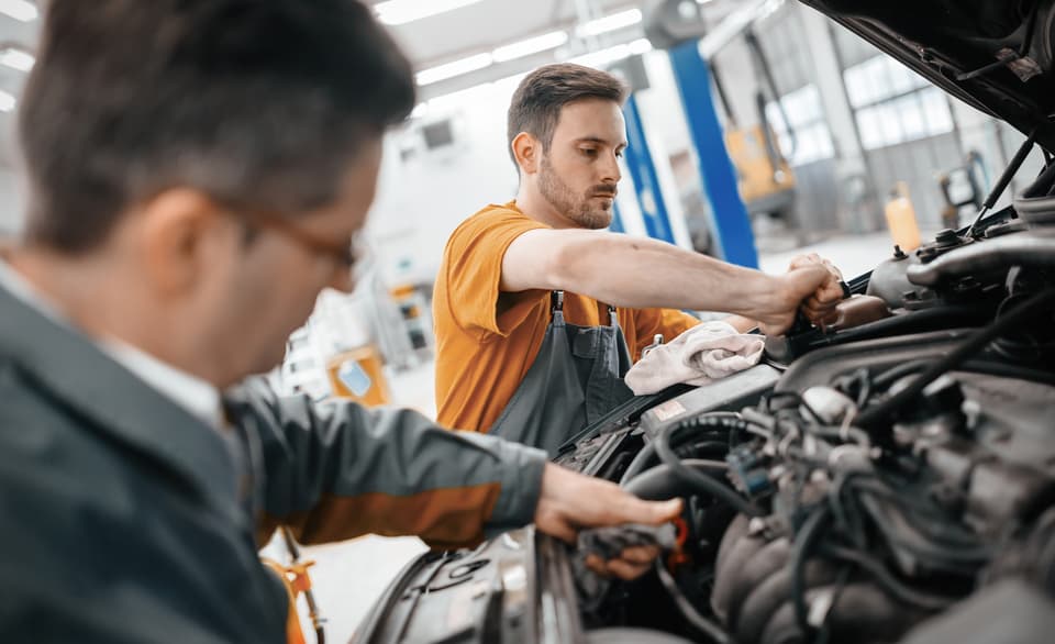 eCarService mechanics at work