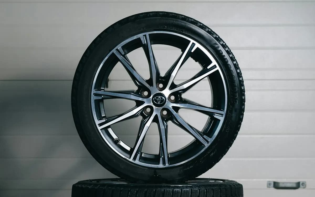 Tyres, wheels and TPMS